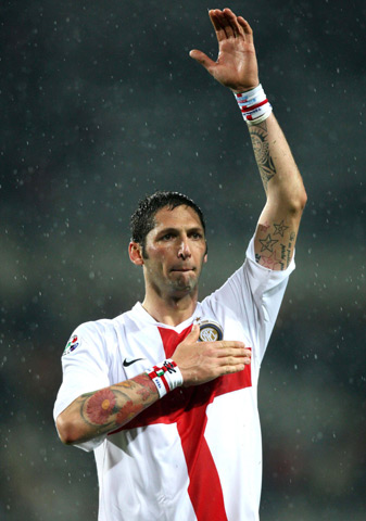 奥萨苏纳主帅：限制巴萨进攻不现实，即便如此仍需全力争胜（奥萨苏纳主帅：难以遏制巴萨进攻，但仍将全力争胜）