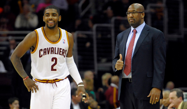 每体：7500名巴萨球迷未能顺利入场观赛，副主席福特出面道歉（巴萨7500名球迷入场受阻，副主席福特公开致歉）