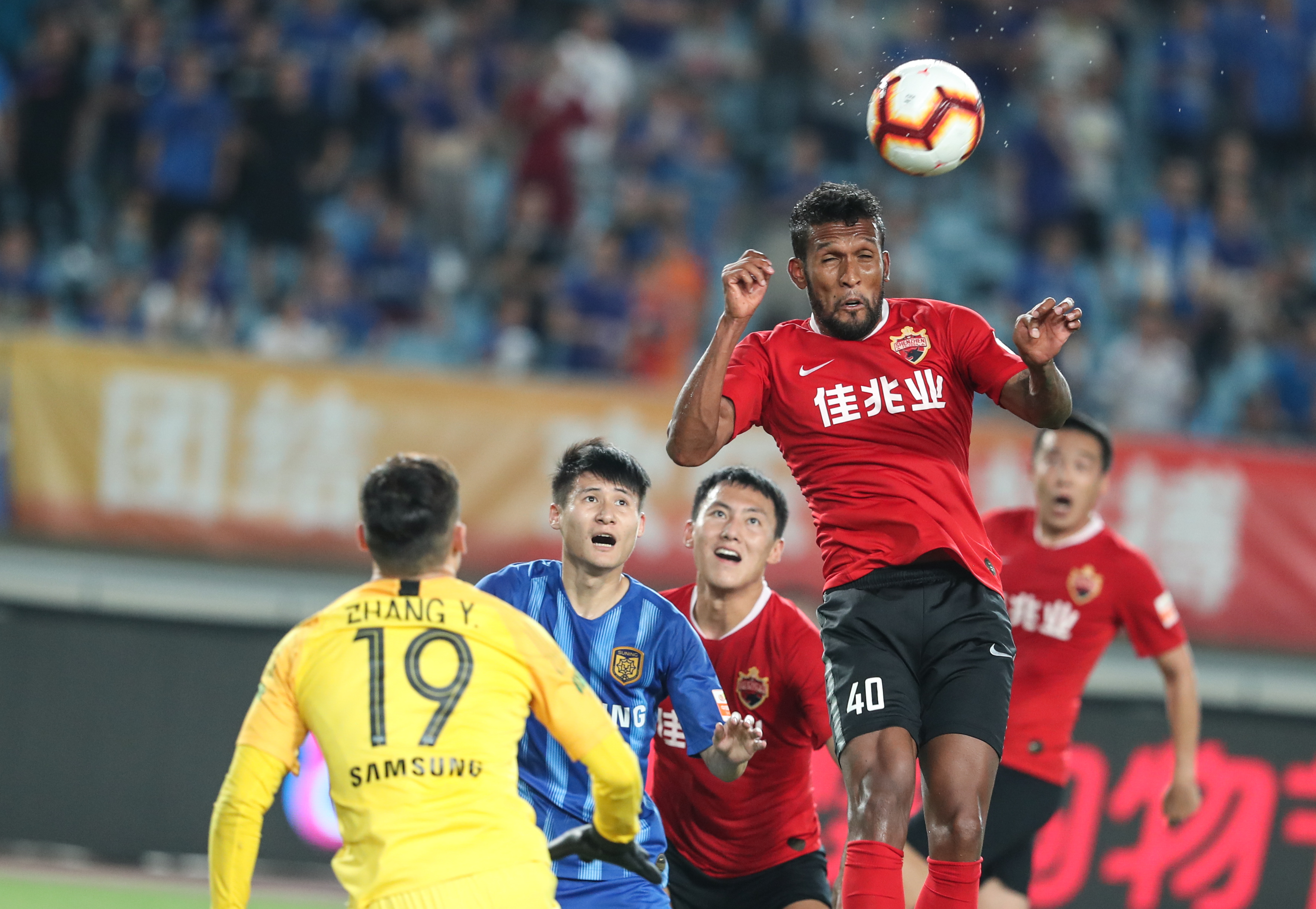 EA官方预热：您认为萨利巴在FC26中的评分能否达到88（EA预热话题：萨利巴在FC26评分能否冲至88？）