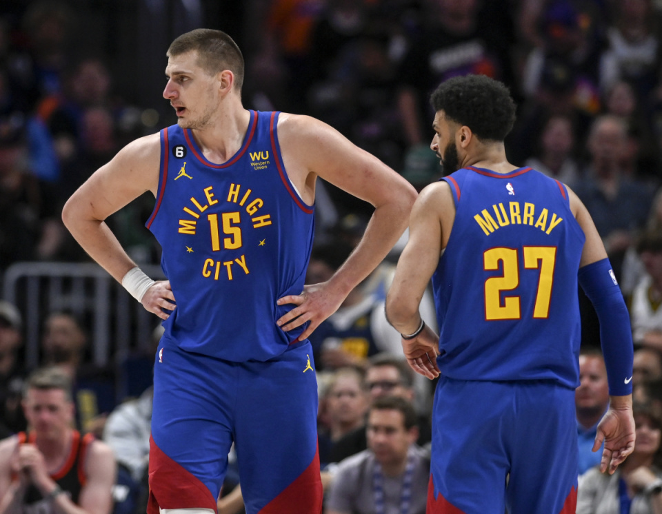 2025成都乒联混团世界杯，中国8-0胜韩，日8-3胜德，张本智和状态不佳，恐难晋级决赛。（2025成都乒联混团世界杯：中国8-0韩国、日本8-3德国，张本智和状态低迷，晋级决赛前景堪忧）